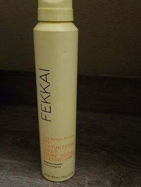 Full Blown Volume Dry Texturizing Spray 6.2 oz
